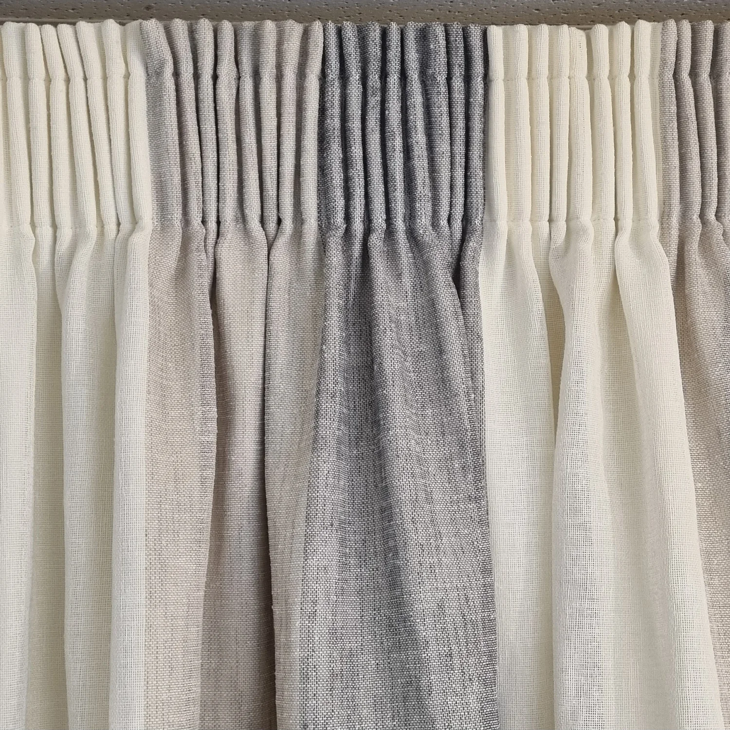 Pencil Pleat Pencil Pleat